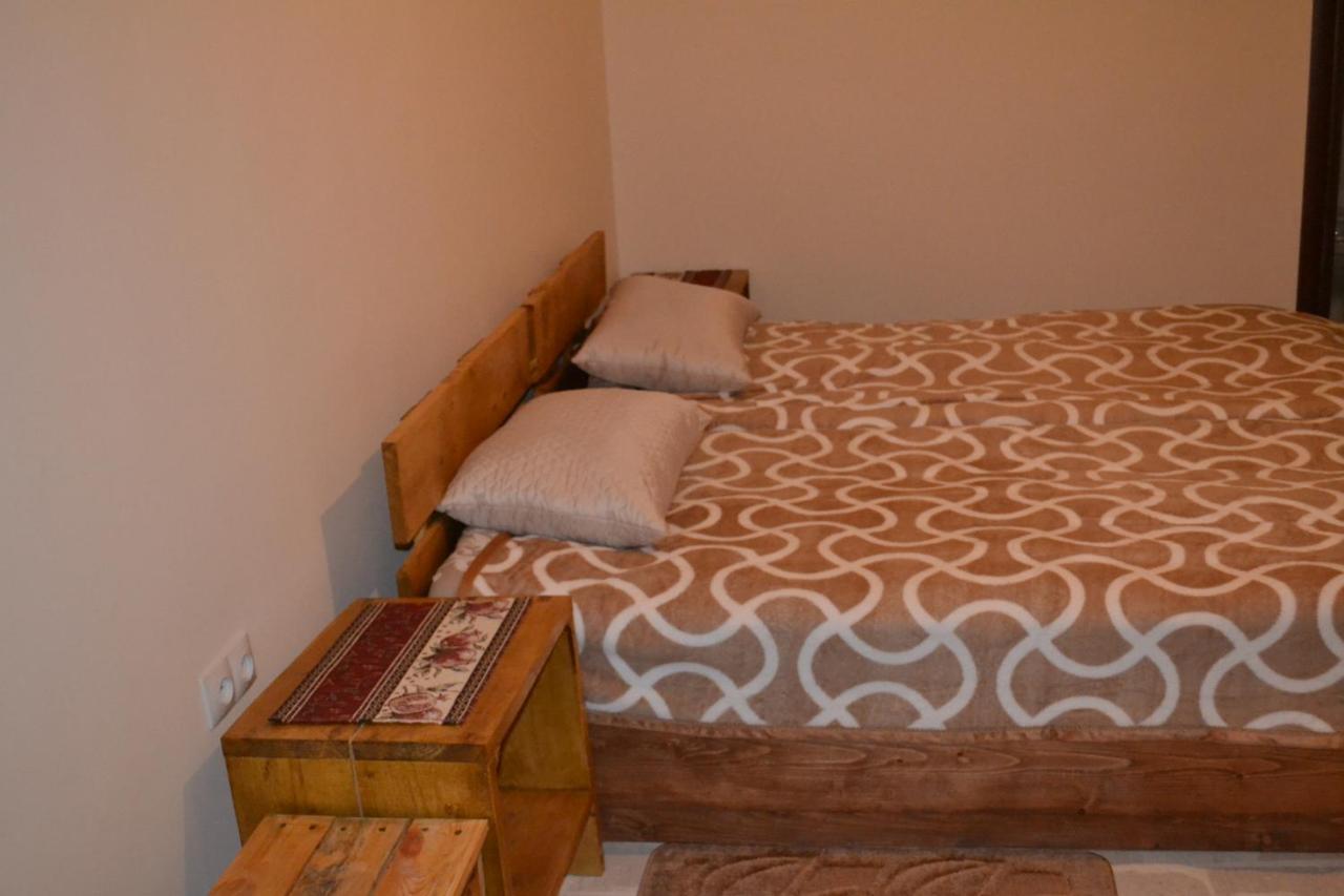 Bjnihouse, Guest House Εξωτερικό φωτογραφία